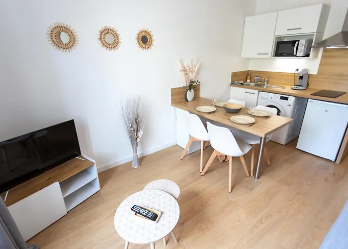 Apartman 4 Pers Centre-ville / 300m Royan