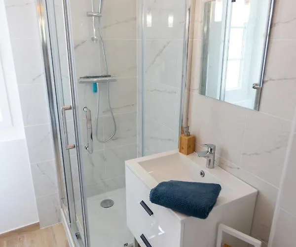 Apartman 4 Pers Centre-ville / 300m Royan